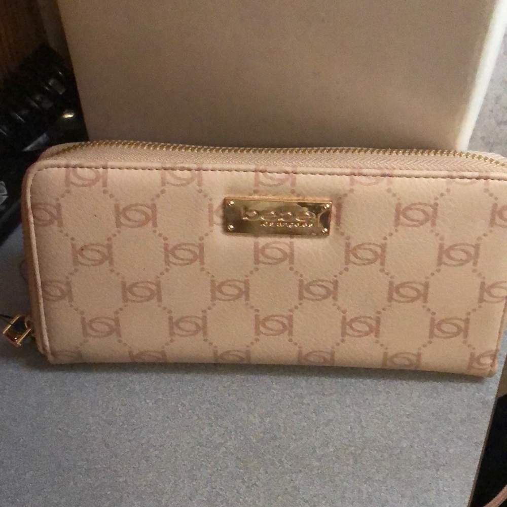Women’s wallet